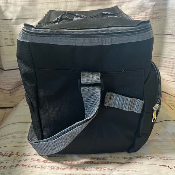 Black and Gray 12 Can Soft-Sided Cold Cooler Pre-Loved - Picture 8 of 9